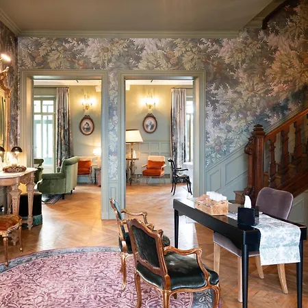 Edmond & - Maison Blanche 4*
