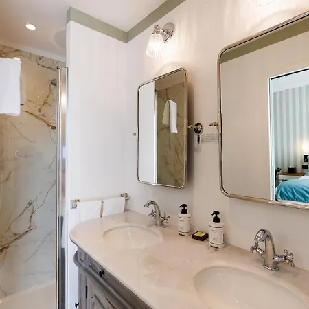 Edmond Hôtel&spa - Maison Blanche Hotel Bievres